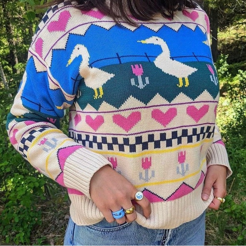 KINA AND TAM DUCK TALES SWEATER